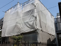世田谷区Ｈ様邸の外壁塗装工事中