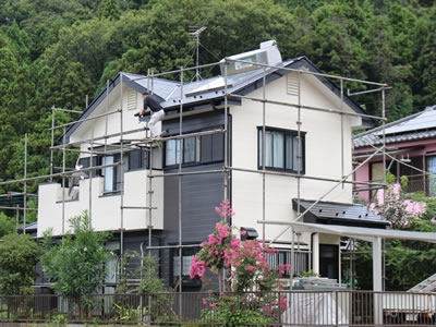 流行りの白黒へ塗装